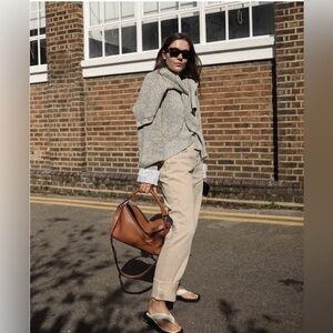 ME+EM Adjustable Mid Rise Tapered Barrel Boyfriend Jeans in Faded Stone